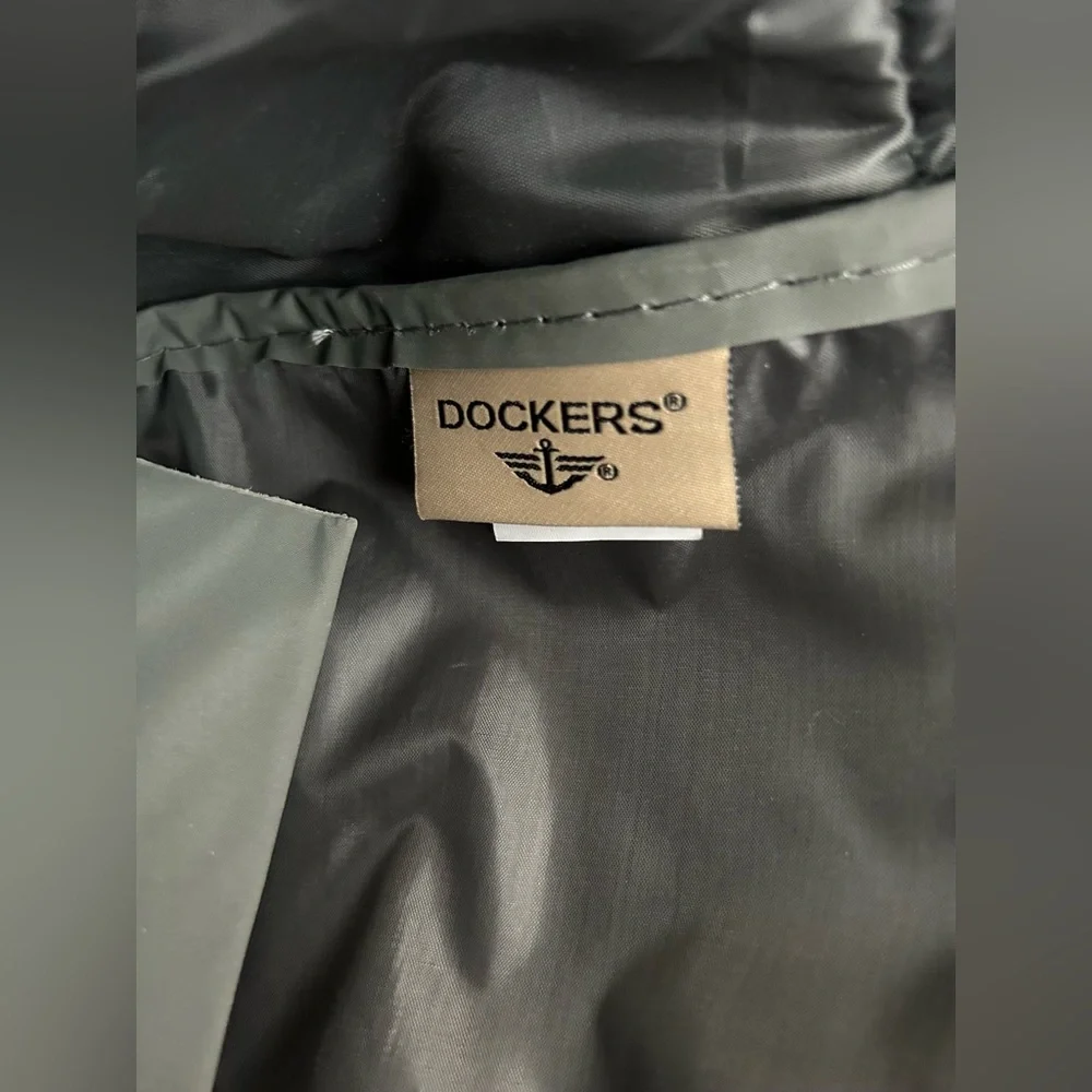 DOCKERS Carry On Travel Duffel Bag - Removable Shoulder Strap - Men’s